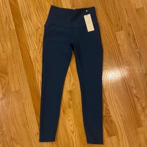 High Rise 7/8 Leggings - Women’s